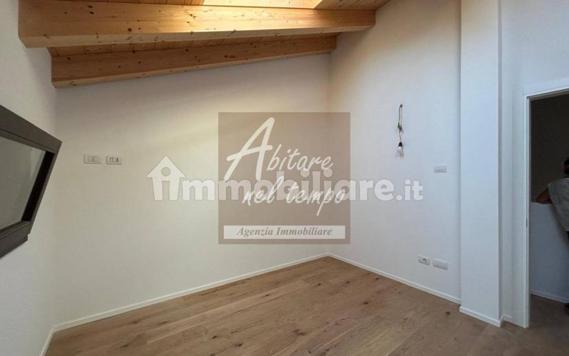 Appartamento via Giacomo Leopardi, Centro, San Martino di Lupari — foto 3 di 25