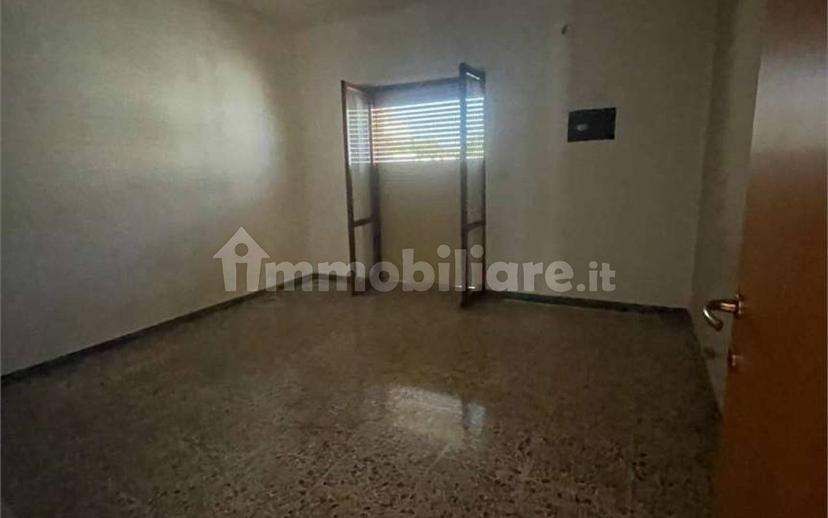Appartamento buono stato, secondo piano, Centro, Formia — foto 4 di 21