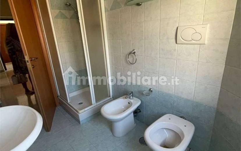 Appartamento buono stato, secondo piano, Centro, Formia — foto 12 di 21