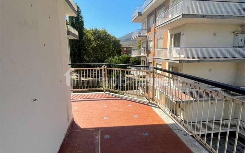 Appartamento buono stato, secondo piano, Centro, Formia — foto 15 di 21