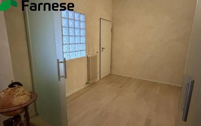 Terratetto unifamiliare via Giosuè Carducci, Centro Storico, Piacenza — foto 34 di 46