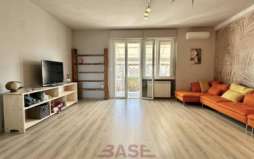 Appartamento viale Italia, Cecina Centro, Cecina — foto 19 di 54