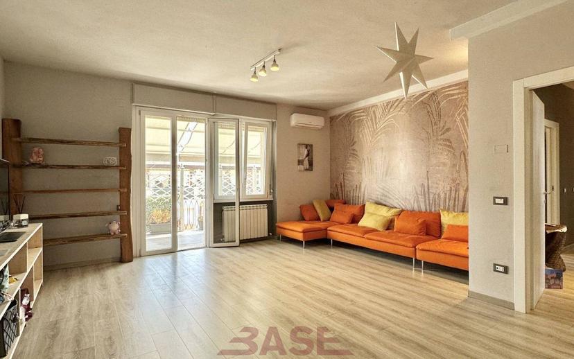 Appartamento viale Italia, Cecina Centro, Cecina — foto 23 di 54