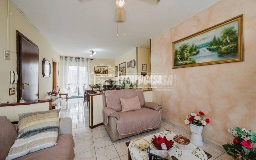 Trilocale via CARLO MARX 11, Centro, Casalgrande — foto 8 di 28