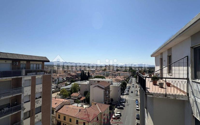 Appartamento viale Italia, Cecina Centro, Cecina — foto 45 di 54