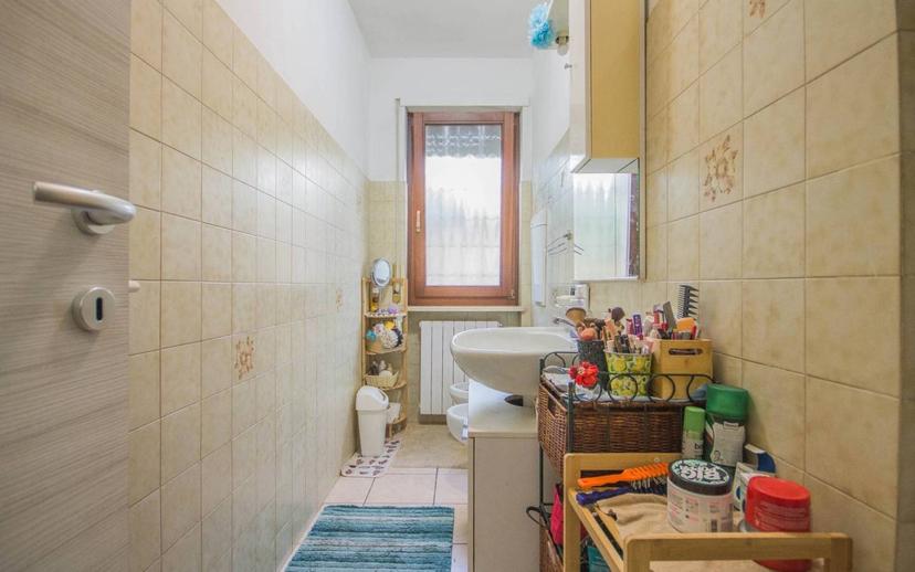 Quadrilocale via IV Novembre 42, Beccacivetta Azzano, Castel d'Azzano — foto 10 di 34