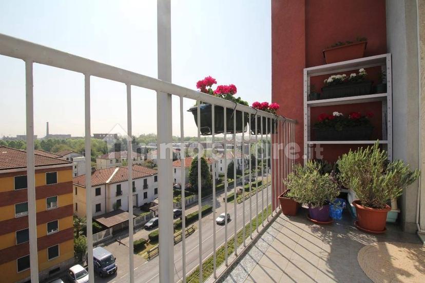 Bilocale corso Milano 10, Centro, Limbiate — foto 14 di 21