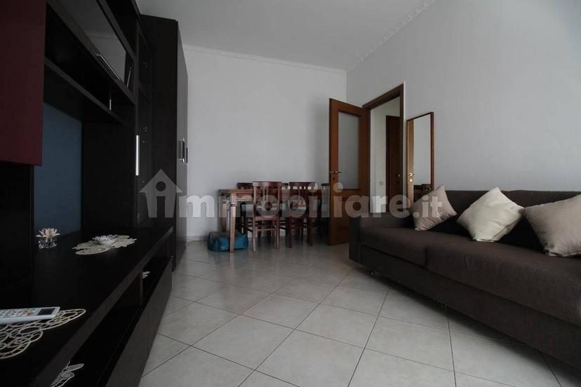 Bilocale corso Milano 10, Centro, Limbiate — foto 16 di 21