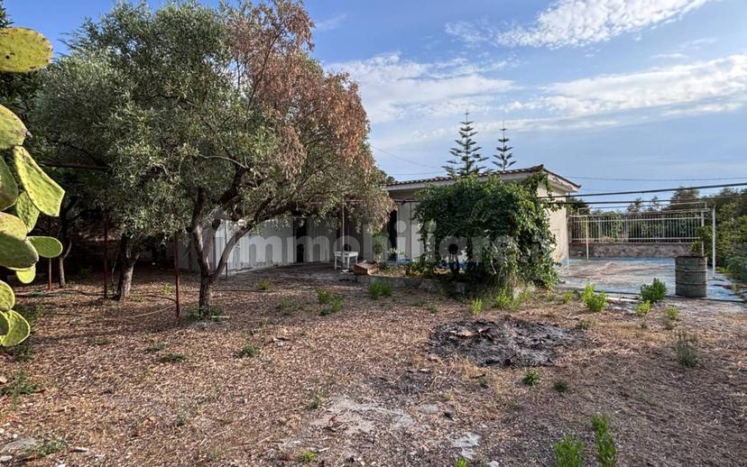 Villa unifamiliare via Domiziana, Sessa Aurunca — foto 13 di 15