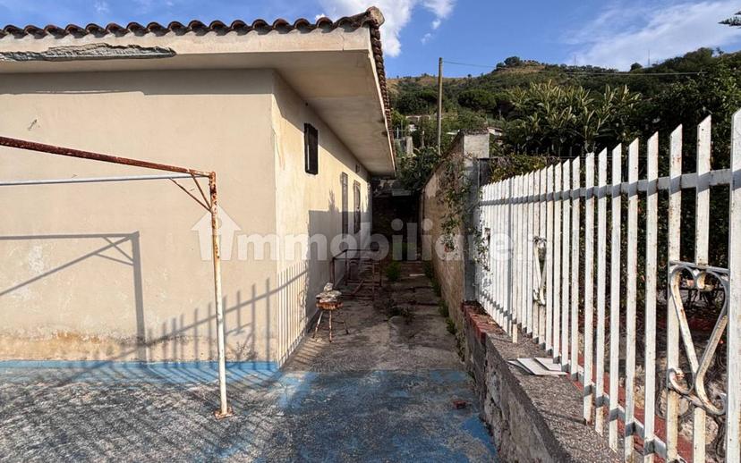 Villa unifamiliare via Domiziana, Sessa Aurunca — foto 7 di 15