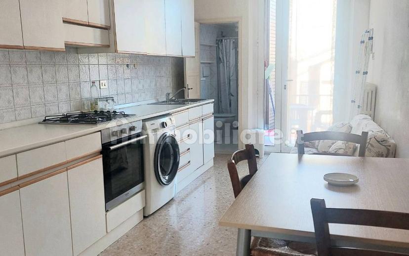 Bilocale buono stato, primo piano, Centro Storico, Forlì — foto 3 di 6