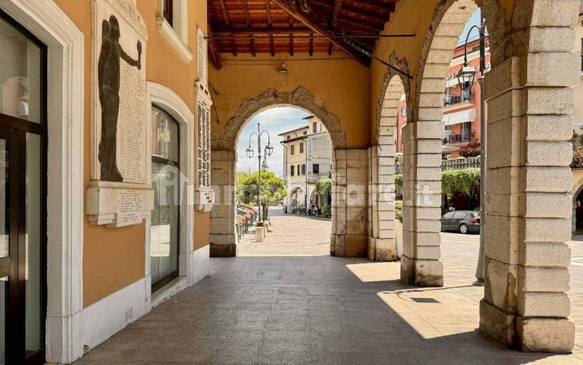 Attico piazza Malvezzi 12, Centro Storico, Desenzano del Garda — foto 19 di 36