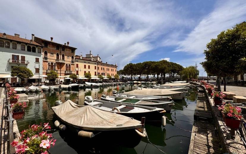 Attico piazza Malvezzi 12, Centro Storico, Desenzano del Garda — foto 13 di 36