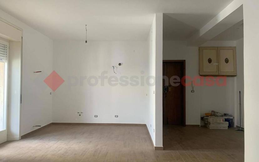 Quadrilocale viale Amendola, 2, Tremulini - Eremo, Reggio Calabria — foto 3 di 17