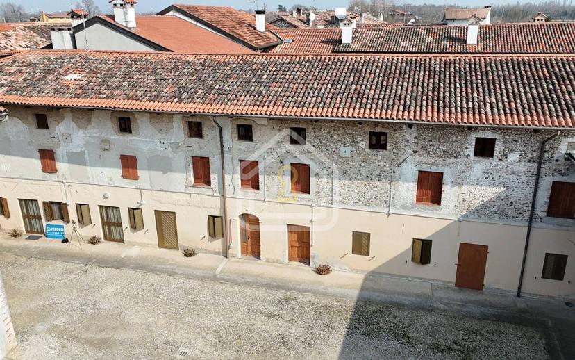 Casale via dei Molini 26, San Lorenzo, Sedegliano — foto 12 di 48