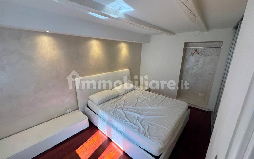 Mansarda via del Toro 7, Largo Barriera - Ospedale Maggiore, Trieste — foto 15 di 20