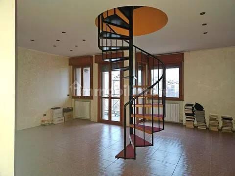 Appartamento buono stato, secondo piano, Vicofertile, Parma — foto 9 di 22