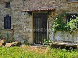 Cascina, buono stato, 153 m², Bardi
