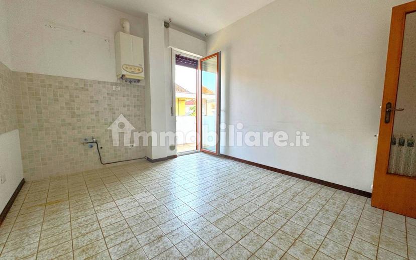 Trilocale via Luigi Settembrini 29, Centro, Montesilvano — foto 8 di 18