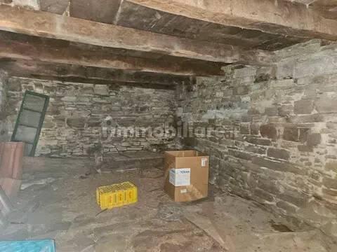 Cascina, buono stato, 153 m², Bardi — foto 3 di 22