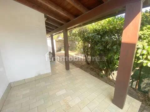 Villa unifamiliare via Adamello, Comacchio — foto 11 di 13