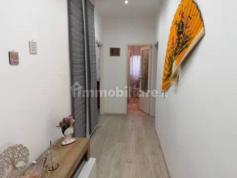 Appartamento buono stato, secondo piano, Centro, Piombino — foto 12 di 23