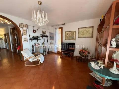 Appartamento buono stato, ammezzato, Centro, Piombino — foto 31 di 42