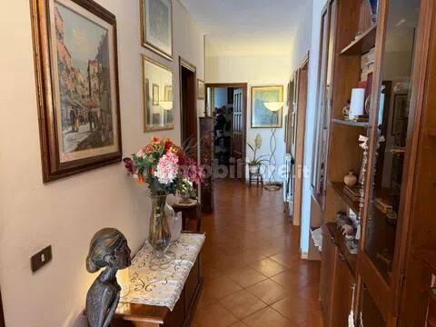 Appartamento buono stato, ammezzato, Centro, Piombino — foto 3 di 42