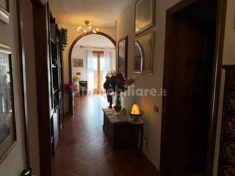 Appartamento buono stato, ammezzato, Centro, Piombino — foto 10 di 42
