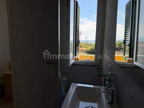 Appartamento viale Regina Margherita, Centro, Piombino — foto 9 di 26