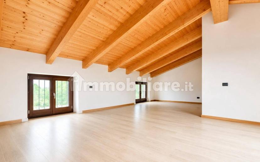 Quadrilocale via De' Medici, Centro, San Pellegrino Terme — foto 2 di 15