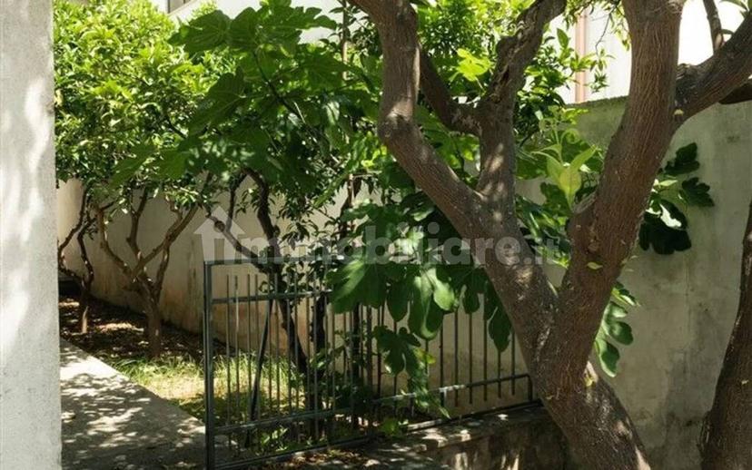Appartamento Marche No Number, Centro, Galatina — foto 9 di 39