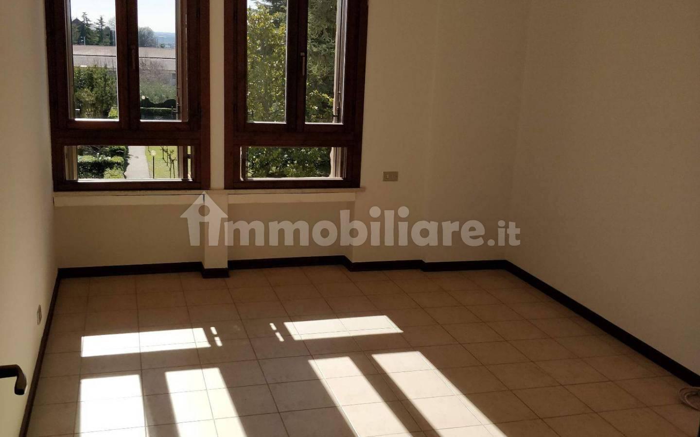Appartamento via Prognolo 101, Centro, Illasi