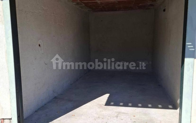 Quadrilocale via Neive 17, Baraccone, Castagnito — foto 7 di 19