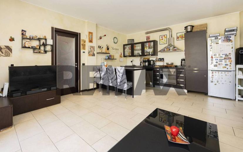 Trilocale via Lecco 66, Centro, Agrate Brianza — foto 14 di 31