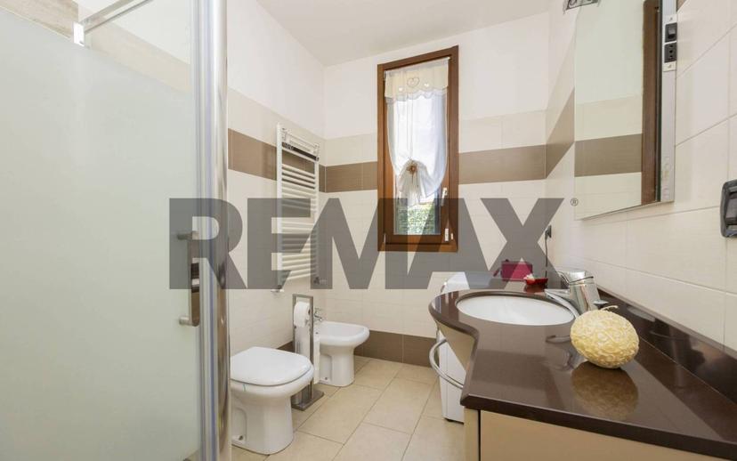 Trilocale via Lecco 66, Centro, Agrate Brianza — foto 6 di 31