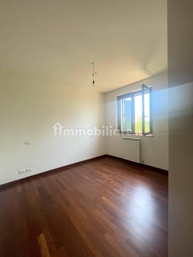 Trilocale via Elio Vittorini, Corciano — foto 9 di 14