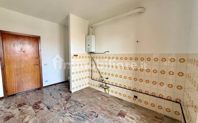 Bilocale via 24 Maggio, Centro, Mapello — foto 4 di 15