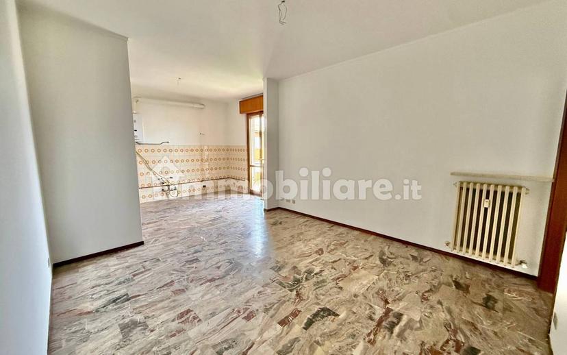 Bilocale via 24 Maggio, Centro, Mapello — foto 11 di 15