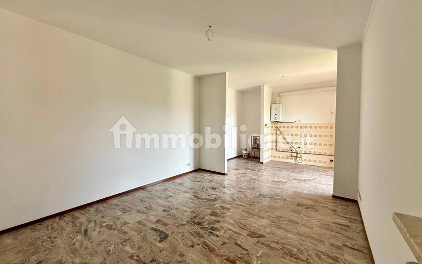 Bilocale via 24 Maggio, Centro, Mapello — foto 3 di 15