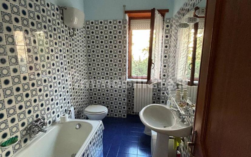 Stanza singola via Edmondo De Amicis 7, Campobasso — foto 18 di 18