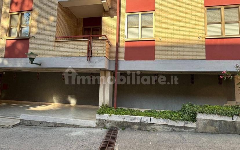 Stanza singola via Edmondo De Amicis 7, Campobasso — foto 15 di 18
