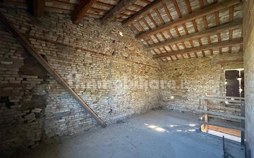 Rustico, da ristrutturare, 290 m², Santo Stefano - Gambellara, Ravenna — foto 15 di 31