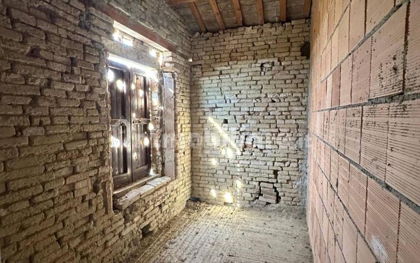 Rustico, da ristrutturare, 290 m², Santo Stefano - Gambellara, Ravenna — foto 17 di 31