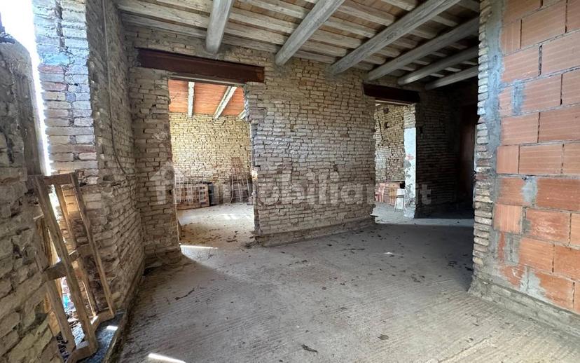 Rustico, da ristrutturare, 290 m², Santo Stefano - Gambellara, Ravenna — foto 9 di 31