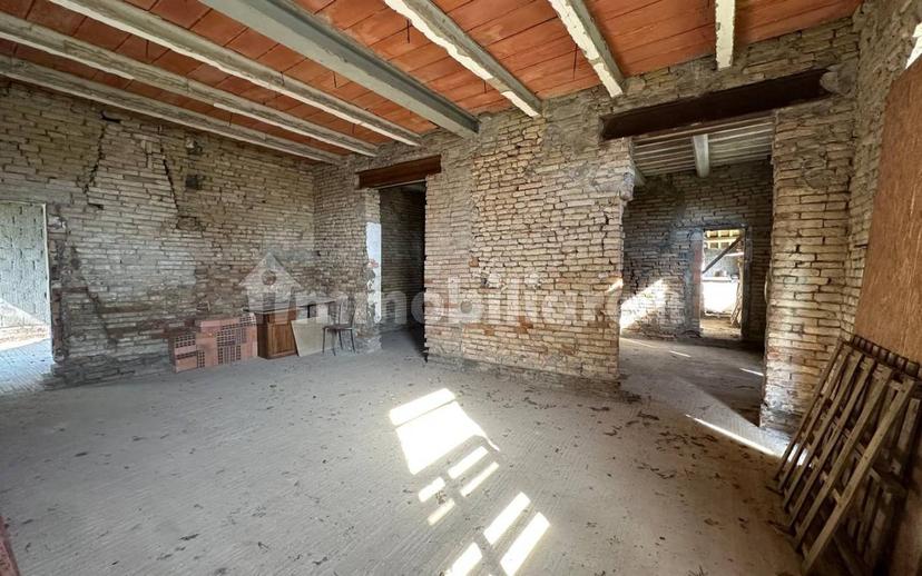 Rustico, da ristrutturare, 290 m², Santo Stefano - Gambellara, Ravenna — foto 28 di 31