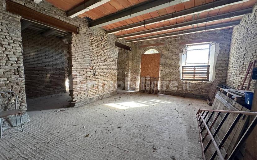 Rustico, da ristrutturare, 290 m², Santo Stefano - Gambellara, Ravenna — foto 23 di 31