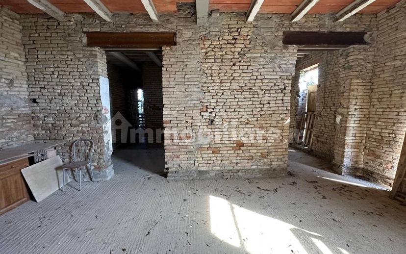 Rustico, da ristrutturare, 290 m², Santo Stefano - Gambellara, Ravenna — foto 13 di 31