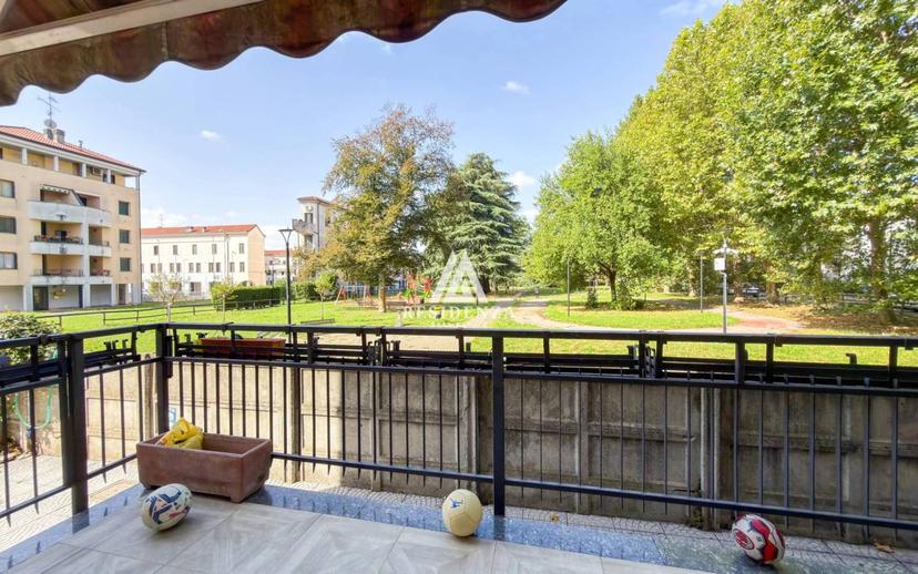 Quadrilocale via Padova 11, Centro, Muggiò — foto 30 di 38