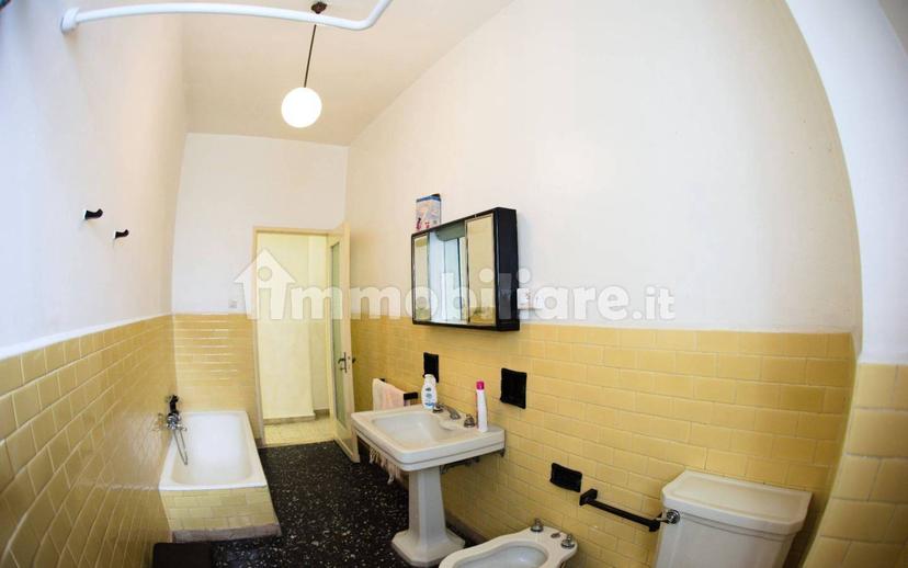 Stanza singola via Orchidea 4, Catania — foto 8 di 11